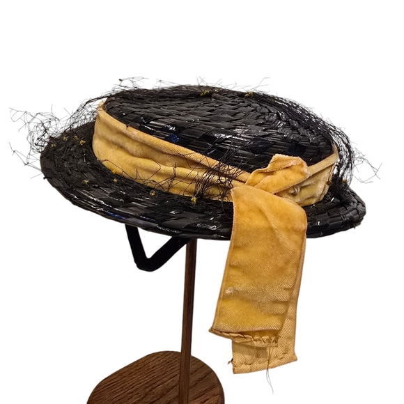 Vintage Kurt Richard New York Straw Boater Hat - Navy Hat with Yellow Ribbon - Picture 3 of 5